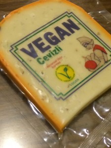 vegan-peynir-cevizli